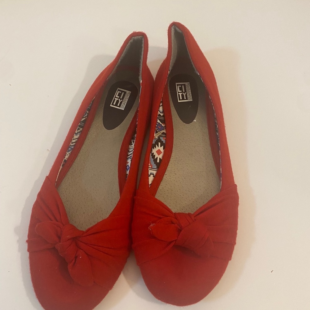 Red flats